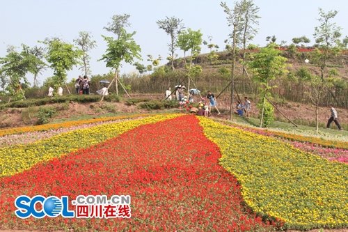 打造旅游观光综合体 自贡雁溪谷生态旅游节开幕