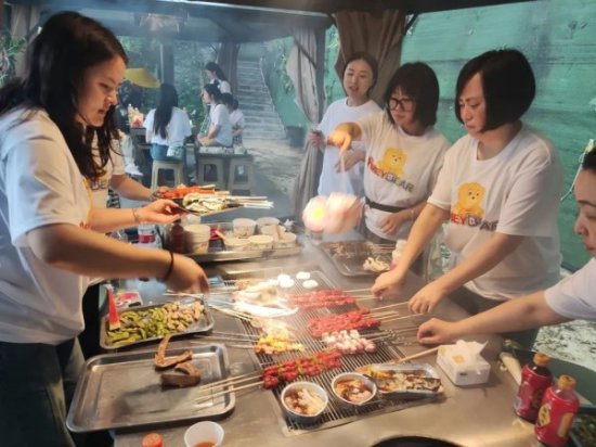 重庆<em>小米</em>熊儿童医院举办“5·12”国际护士节团建活动
