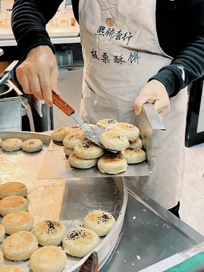 温岭老城区这家板栗饼，你一定要试试~香酥醇厚、太好吃！
