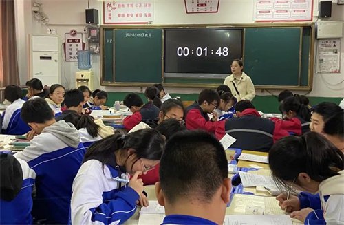 萍乡七中数学组开展优质课堂展示活动
