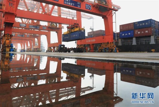 河北<em>唐山</em>港1至3月份<em>外贸</em>货物吞吐量同比增长0.38%