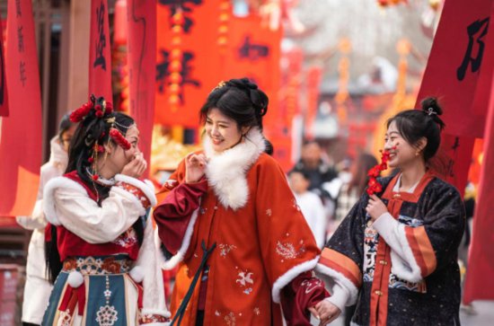 北京欢乐谷春节假期各项经营指标再创新高