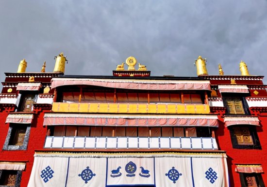 西藏小昭寺，羅布林卡神圣地