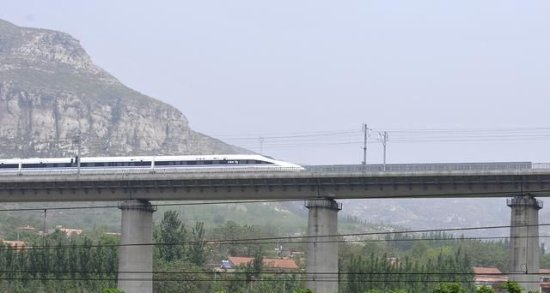 山东有条高铁耗资483亿,是<em>环</em>渤海铁路的一段,即将正式落成