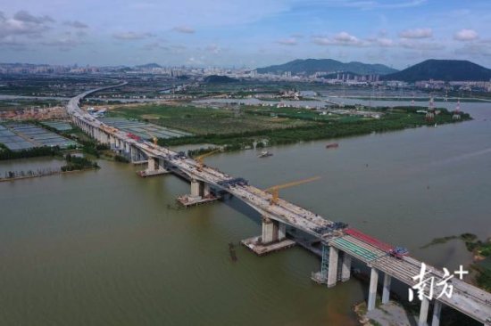 凌晨合龙！<em>珠海</em>香海大桥20日全面连通，记者带你抢先看！