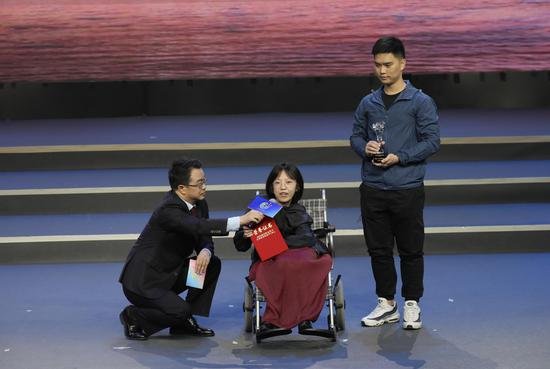 第13届深圳青年影像节盛典隆重举行 87个奖项现场揭晓