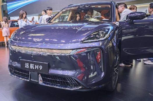 大运集团远航品牌携旗下<em>新能源</em>车型亮相2024北京国际汽车展览会