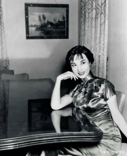影坛长青树李丽华：她用其精明、务实与智慧，与汹涌的时代相拥