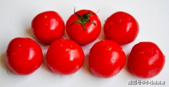 <em>西红柿和</em>它混着吃，很伤身体！但很多人依然无视，每天都吃！