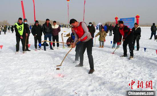 新疆<em>巴楚县</em>开启“冰雪旅游季” 让更多群众体验冰雪乐趣