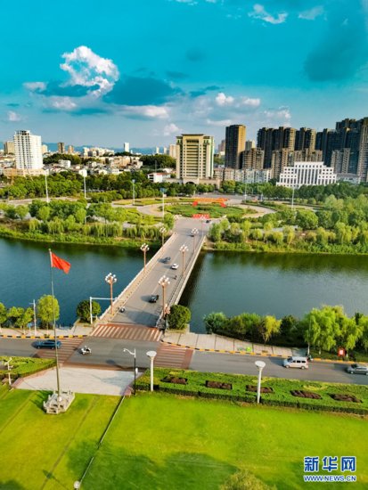 聚焦高质量发展丨湖北<em>咸宁</em>：从桂花之城到自然生态公园城市